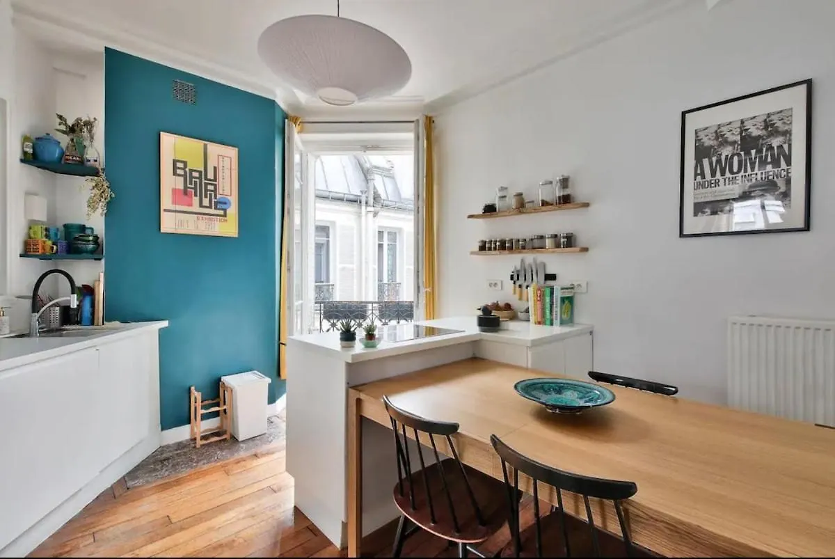 Superbe Appartement Place Republique Parijs